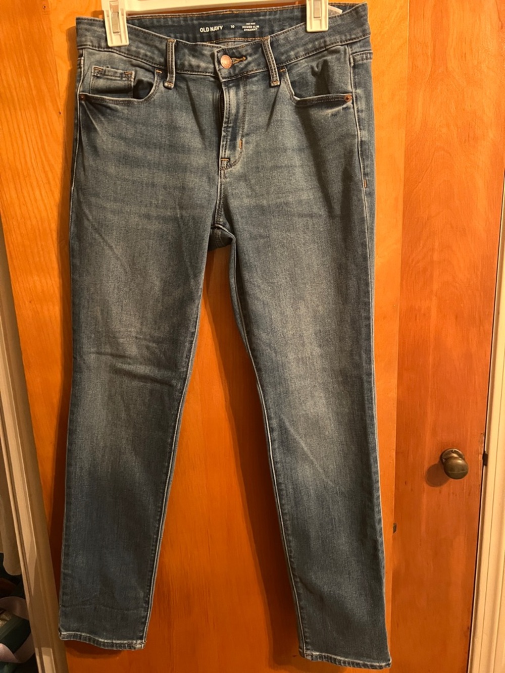 Old Navy Light Blue Slim Straight Women’s Jeans
